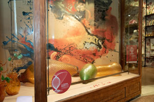 The Mysterious Traveling Honeybees of Venice, 2019, Edmond à Venise, Venice